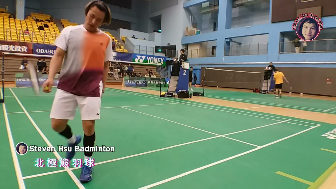 成鲜明对比
